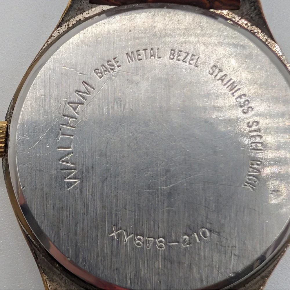 Waltham Quartz Watch Gold‎ Tone Roman Dial Day Date 33mm Sapphire Crystal